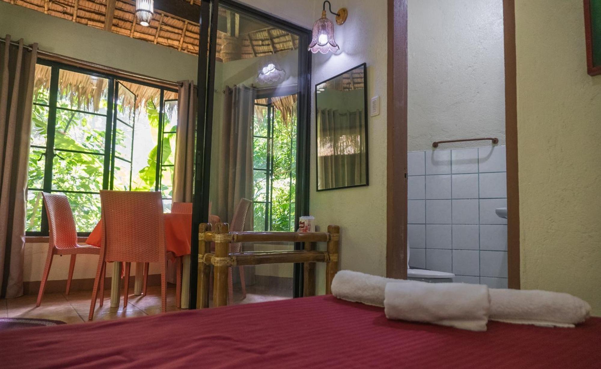 Forest Camp Valencia (Negros Oriental) Exterior foto