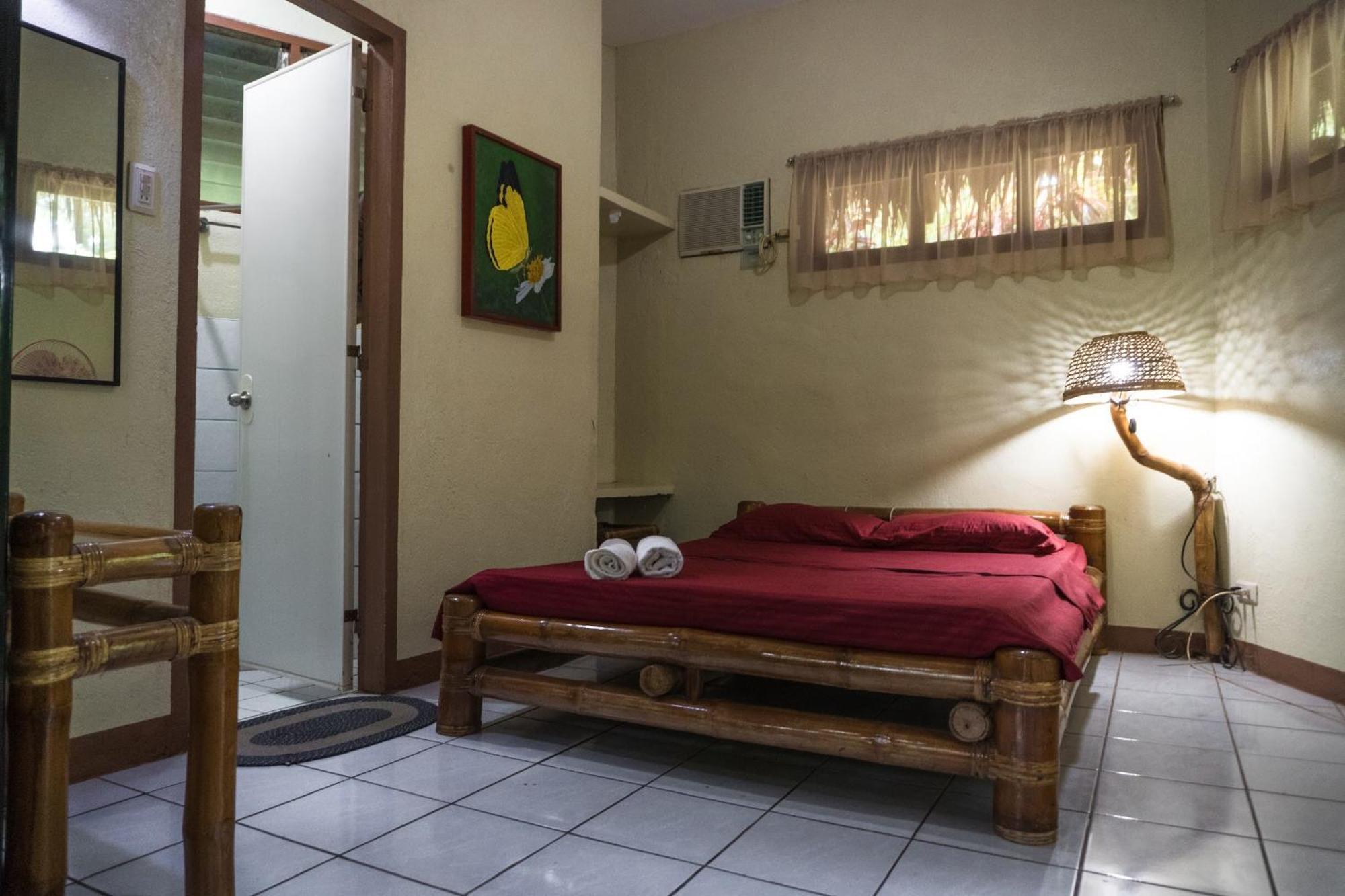 Forest Camp Valencia (Negros Oriental) Exterior foto